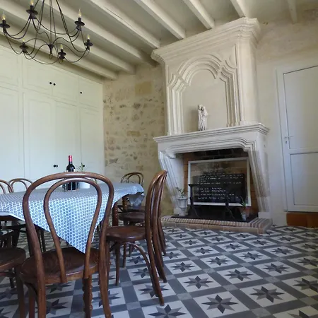 Chateau Magondeau Hébergement de vacances